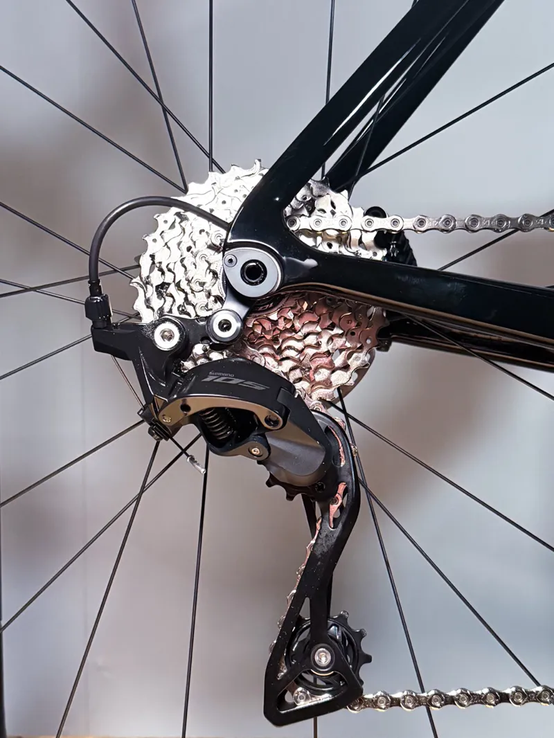 Giant Propel Advanced 2 Road Bike In Gloss Carbon Smoke-4