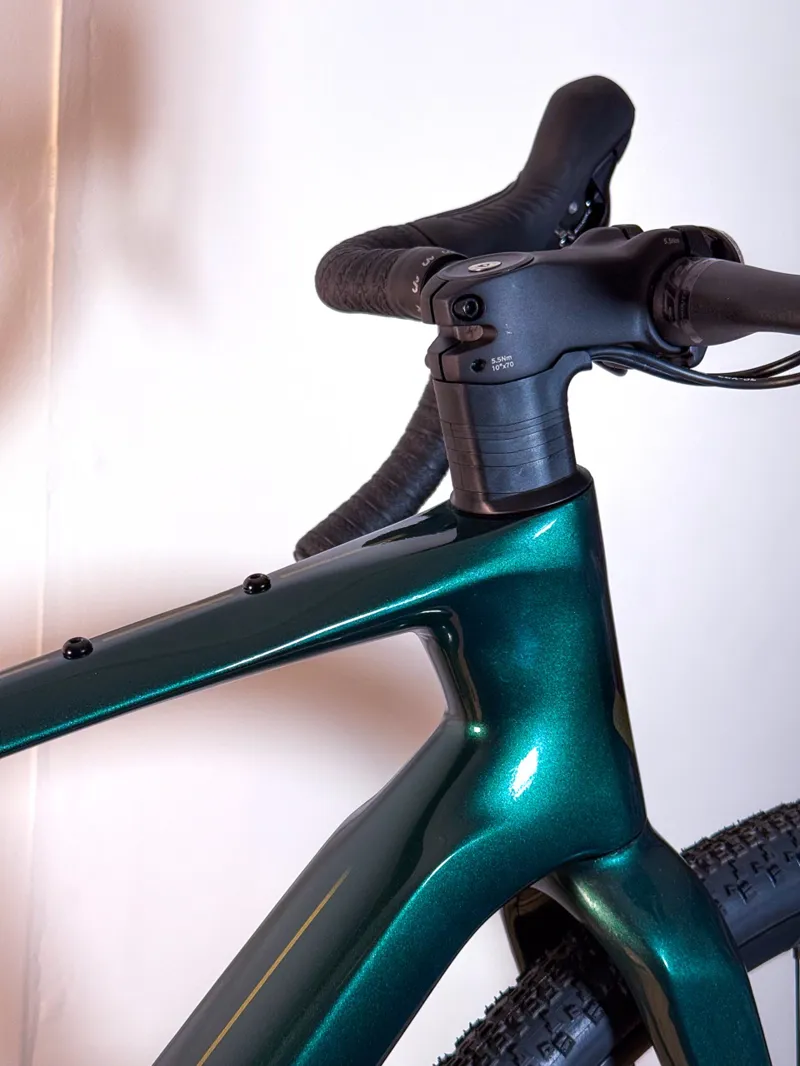 Liv Devote Advanced 2 Gravel Bike in Kelp Forest-2