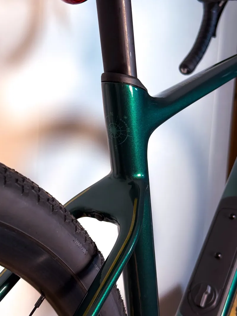 Liv Devote Advanced 2 Gravel Bike in Kelp Forest-3