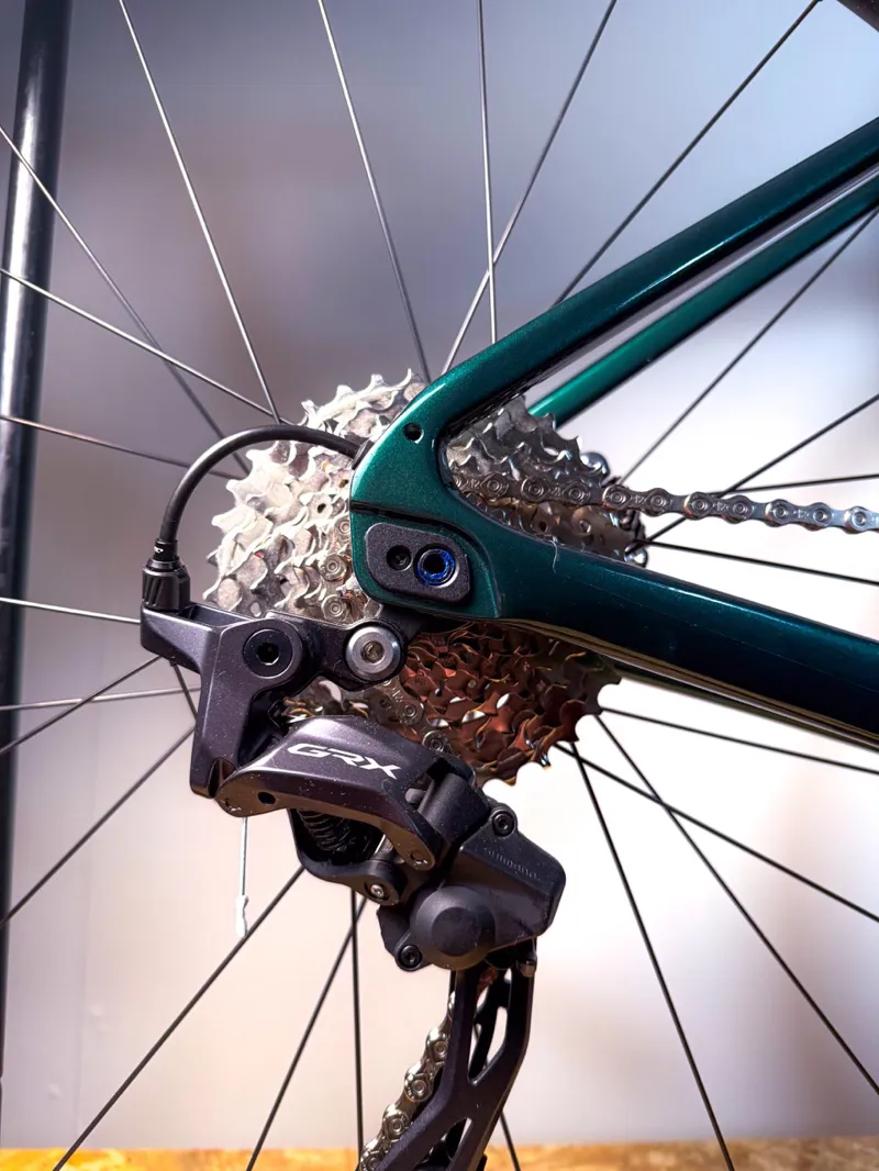 Liv Devote Advanced 2 Gravel Bike in Kelp Forest-4