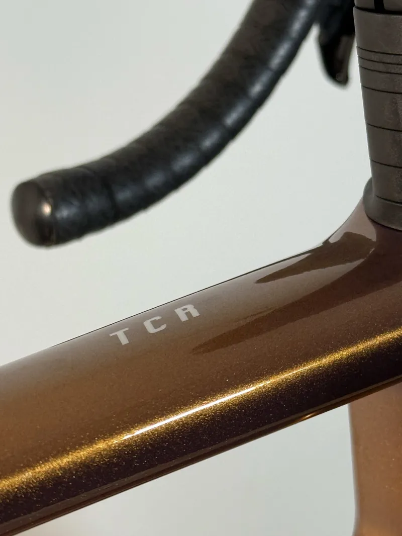 Giant TCR Advanced Pro 2 Road Bike In Gloss Meteor Storm/White-8