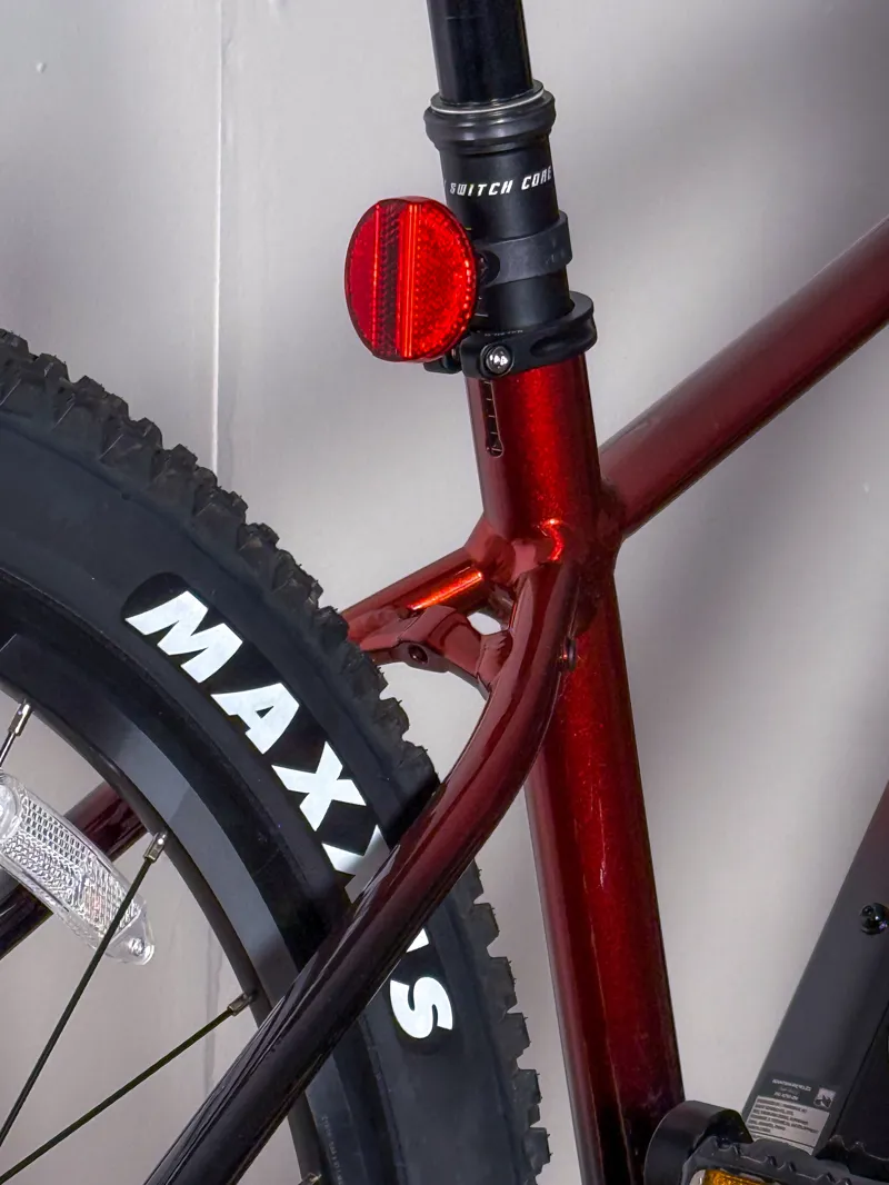 Giant Talon 2 27.5 Mountain Bike In Pure Red-7