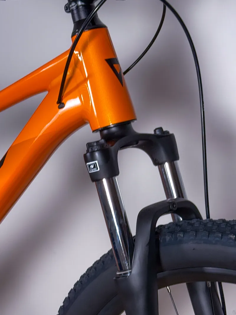 Giant Talon 4 29 Mountain Bike In Radiant Orange-1