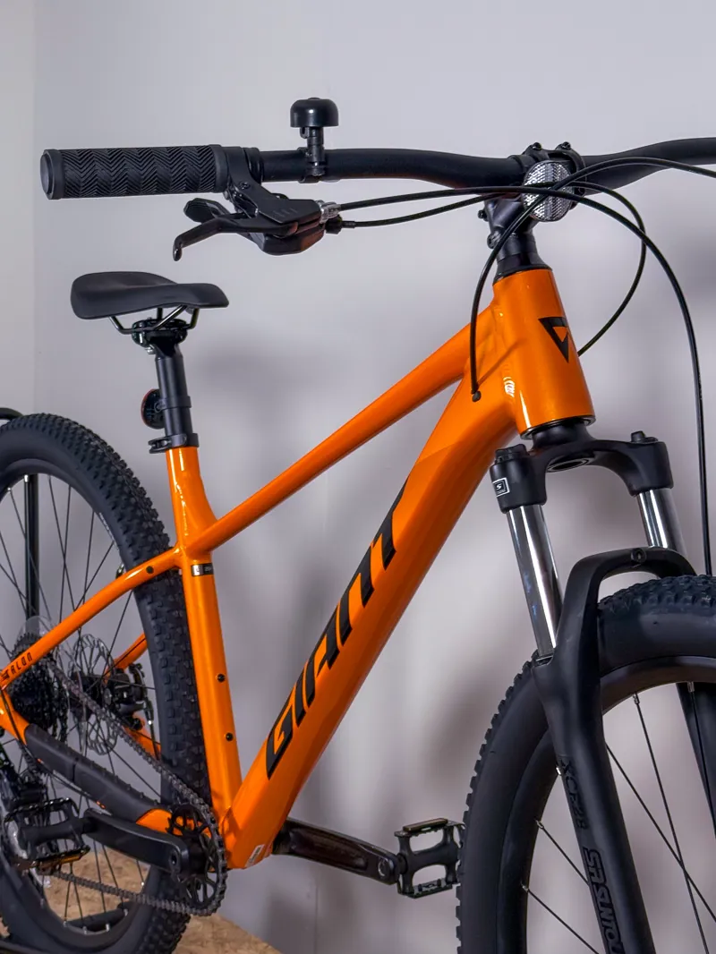 Giant Talon 4 29 Mountain Bike In Radiant Orange-4