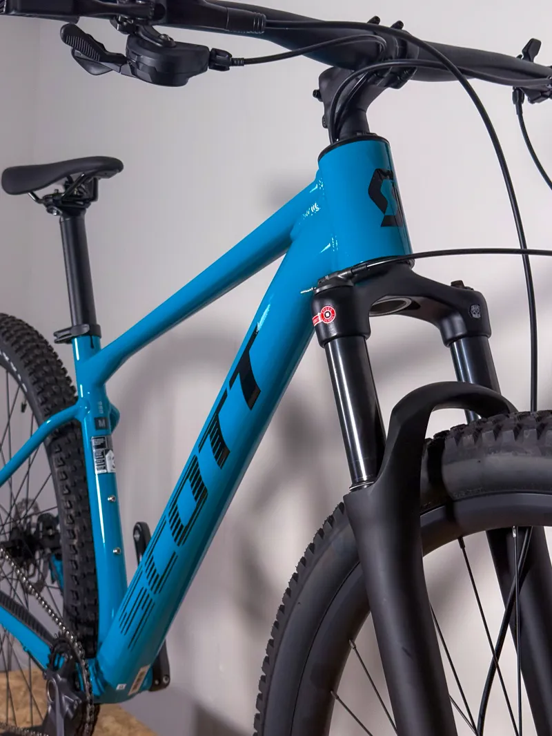 Scott Scale 980 Mountain Bike in Blue-8