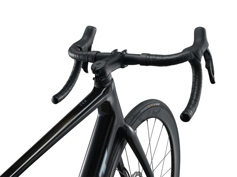 Giant TCR Advanced Pro 1-AXS Road Bike In Gloss Carbon/Polished Foil-3